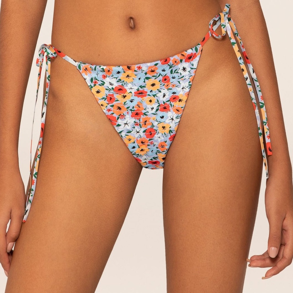 AGUA by A. Bendita Set - Sabina La Fania Bikini Top & Ipanema La Fania Bottoms - Picture 13 of 16